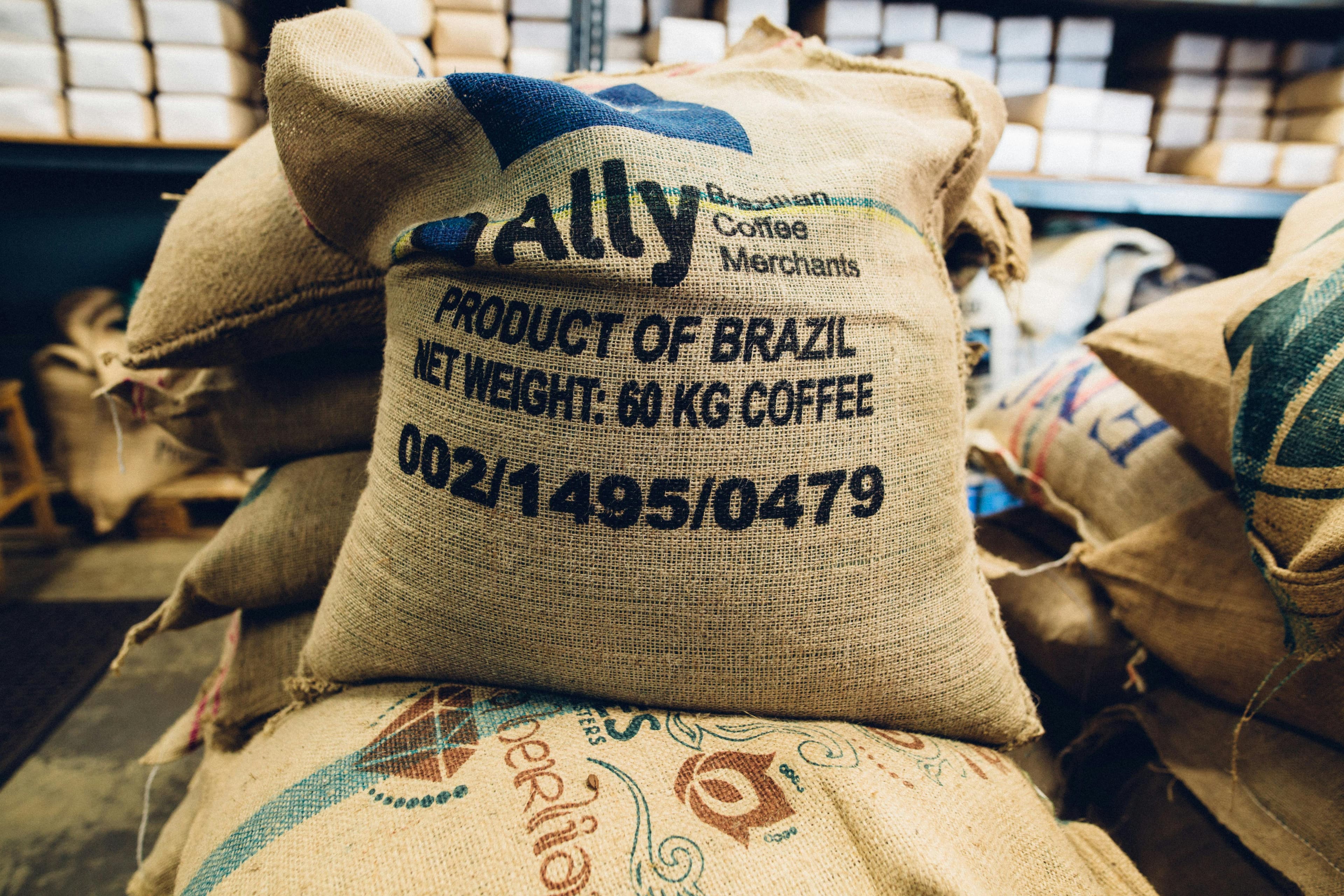 Brasil busca novos parceiros comerciais sem EUA